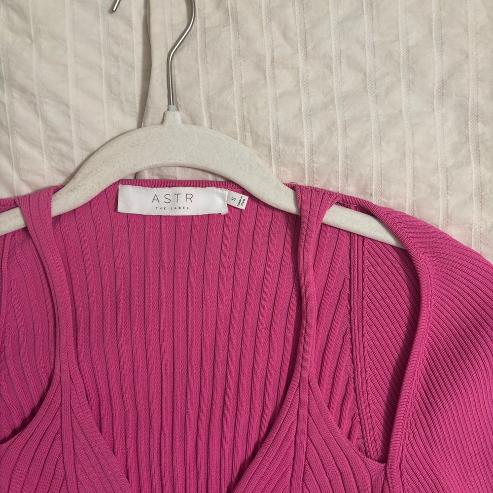Astr Fuchsia Ribbed Knit Top - Picture 3 of 4
